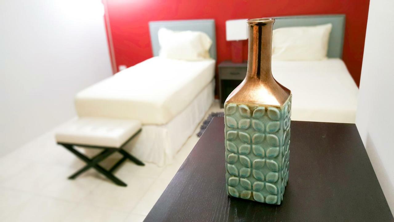 New Kingston Guest Apartments @ Donhead Extérieur photo