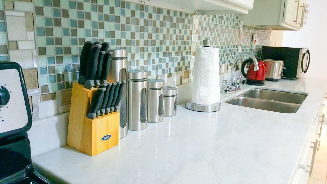 New Kingston Guest Apartments @ Donhead Extérieur photo